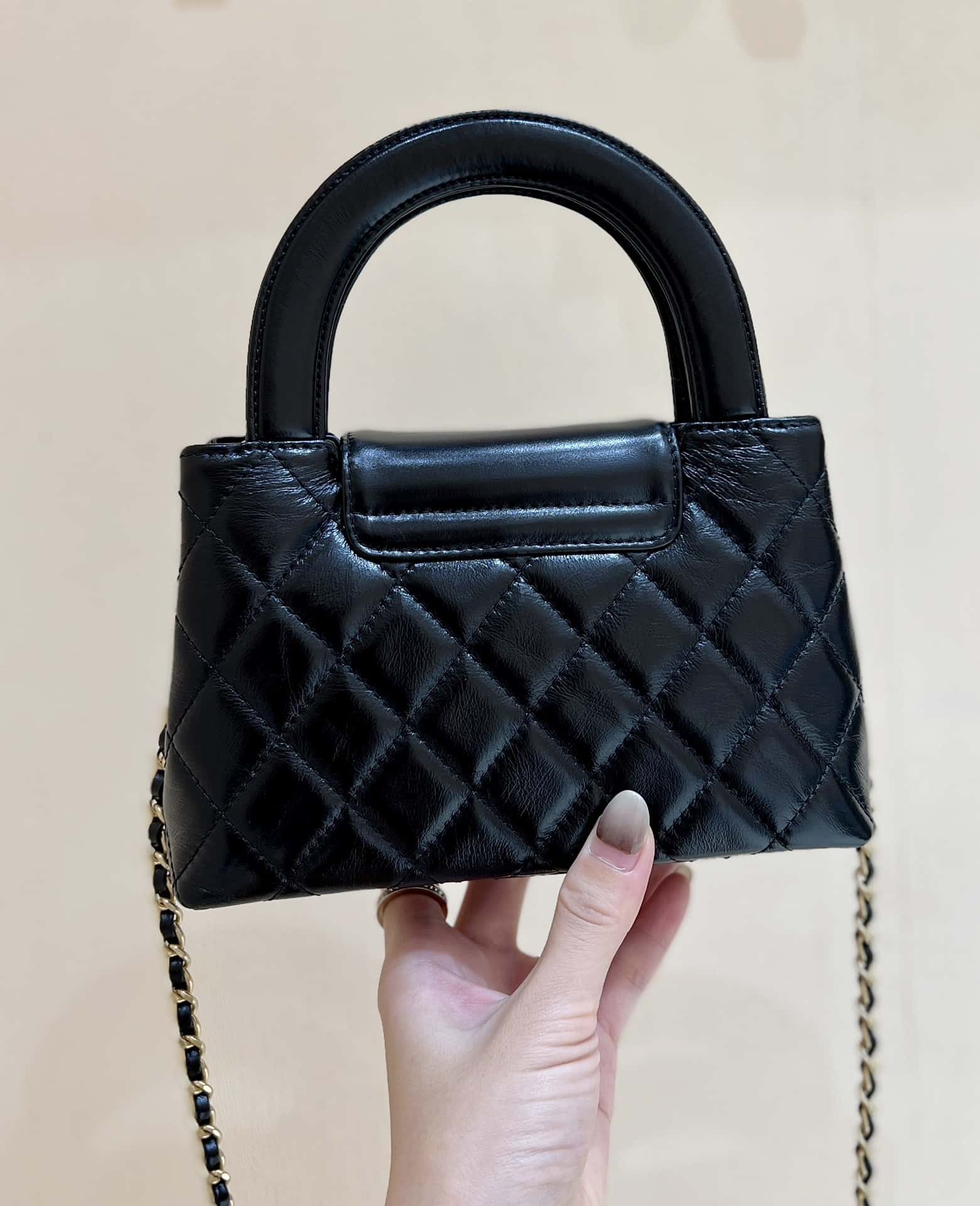 Chanel Kelly Mini Shopping Bag Mini 23K Shiny Aged Calfskin Black 13x19x7cm