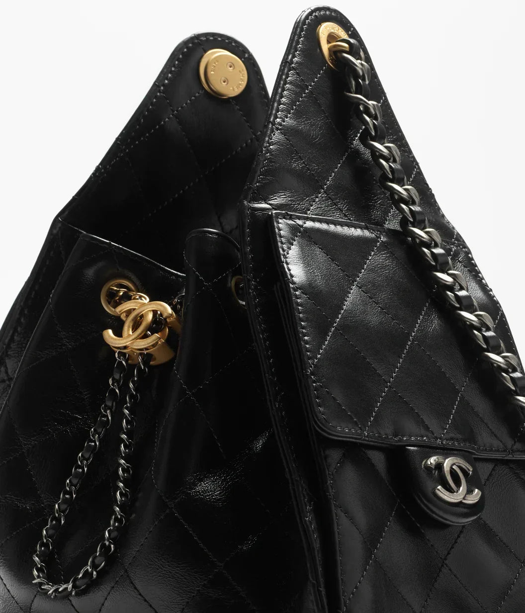 Chanel Mini 25